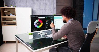 Çevrimiçi Bütçe İzleme Teknolojisi ve Borç Hizmetleri Uygulaması