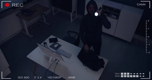 Thief Stealing Computer Office Night — 图库照片