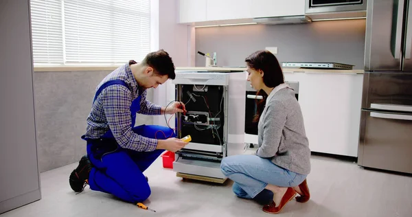 Lavavajillas Eléctrico Máquina Reparación Electrodomésticos Cocina —  Fotos de Stock