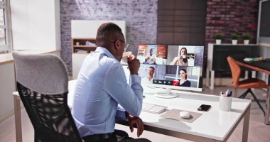 Sanal Video Konferansı Kahve İçme Molası
