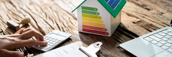 Husets Energibesiktning Effektiv Konsumtionsfaktura Och Ekonomi — Stockfoto