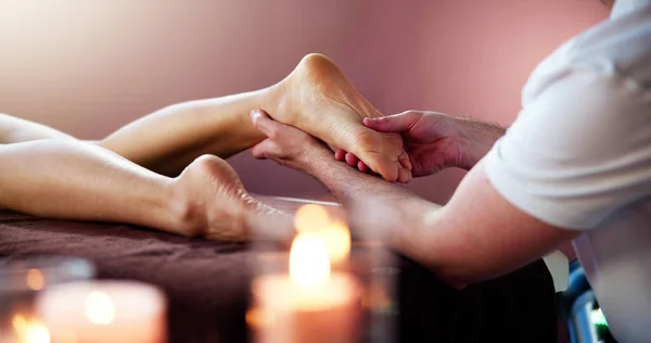 Reflexologie Voeten Massage Behandeling Foot Spa Therapeut — Stockfoto