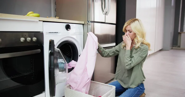 Stained Pink Clothes Washing Machine Laundry Cleaning — Stock Photo, Image