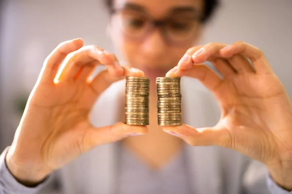 Compare Wage Gap Money Pay Equal Salary — Stock Photo, Image