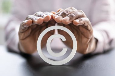 Ticari marka ve Fikri Mülkiyet Patenti. Marka Kanununu Kaydet