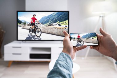Telefondan TV 'ye veya Televizyona Aktarmalı Film Medyası