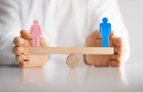 Equal Gender Seesaw Balance Job Sex Parity — Stock Photo, Image