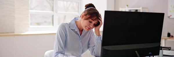 Unavená Těhotná Obchodní Žena Obchodní Stres Stole — Stock fotografie