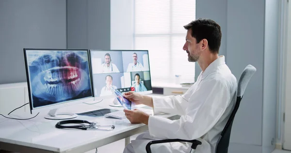 Videoconferência Dentista Online Computador Webinar Aprendizagem — Fotografia de Stock
