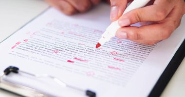 Kitap Betiği Düzenleme ve Kağıt Metni Düzeltmesi