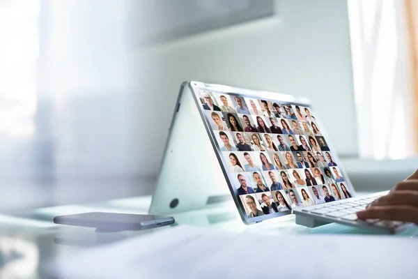 Conferencia Virtual Reunión Entrevista Digital —  Fotos de Stock