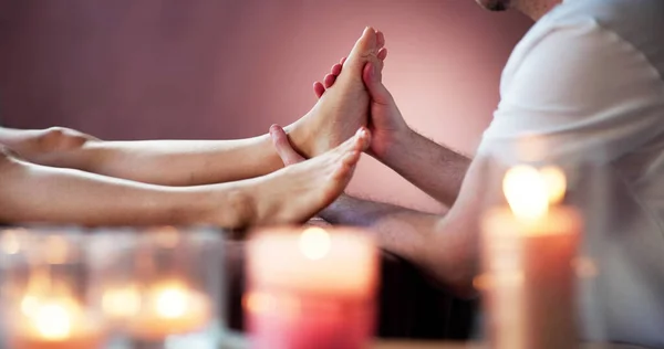 Refleksoloji Ayak Masajı Ayak Spa Terapisti — Stok fotoğraf