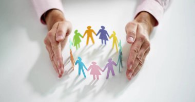 İş yerindeki çeşitlilik ve mahremiyet. LGBT Liderliği ve Sigortası