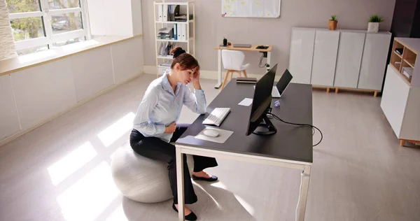 Tired Pregnant Business Woman Business Stress Desk — Stock Photo, Image