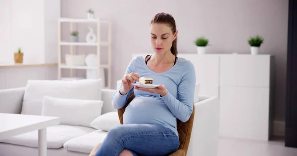 Pregnant Woman Eating Dessert Food Funny Moment — Stock Photo, Image