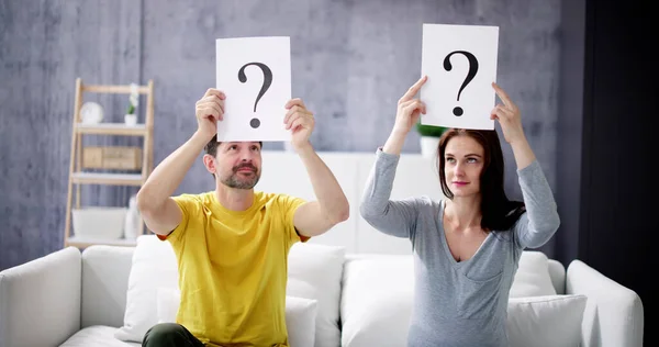 Couple Living Room Question Marks — Stock Photo, Image