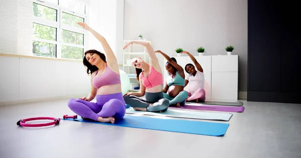 Pregnancy Lifestyle Gym Maternity Yoga Relaxation — Stock Photo, Image