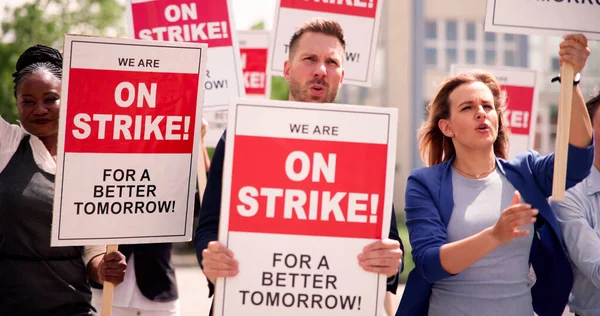 Ukázka Stávky Dělníků Městě Odborový Pochod Protestní Shromáždění — Stock fotografie