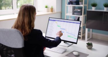 Gantt Gantt Yazılım Projesi ve Dijital Gündem Takvimi