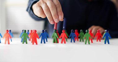 İş Lideri ve Müşteri Üretimi Mıknatıs Çekme Rakamları