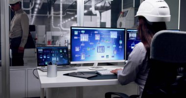 Bilgisayarda Endüstriyel Veri Otomasyon Sistemi. Mühendis Operatörü