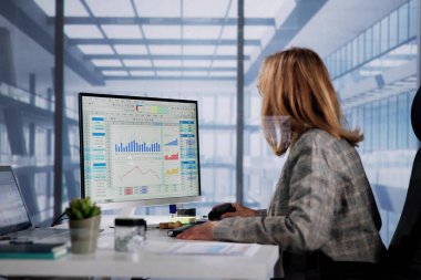 Tıbbi Hesaplar Denetimi: Mali Şeffaflık için Bill Kodu Hesap Çizelgesi