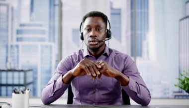 Video Konferansı Çevrimiçi İş Görüşmesi veya Sohbet Portresi