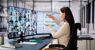 Sanal Video Konferansı Arama Toplantısı ve Mali Sunum