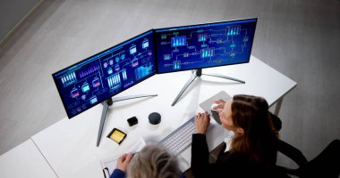 Bilgisayarda Endüstriyel Veri Otomasyon Sistemi. Mühendis Operatörü