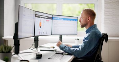 Online Alışveriş Masaüstü Bilgisayarı. Satın Alma Ürünleri