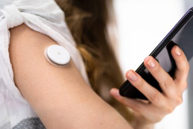 Kan şekeri testlerini izlemek için sağlık uygulaması