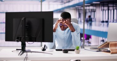 Bilgisayarda Dijital Çevrimiçi Video Konferansı Webinar