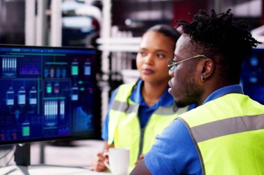 Bilgisayarda Endüstriyel Veri Otomasyon Sistemi. Mühendis Operatörü