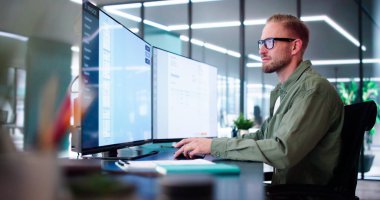 Dijital Elektronik Bill ve Masaüstü Bilgisayarındaki E Faturası