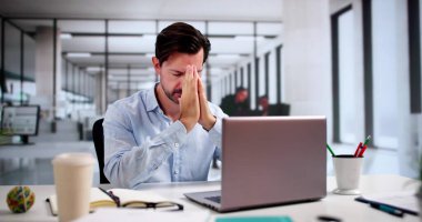 Dua eden adam. Hristiyan Duası Ofiste Tanrı Arıyor