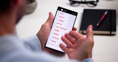 Nefret Konuşmaları ve Kötü Çevrimiçi Konuşmalar