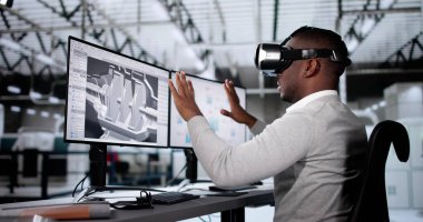 Artırılmış Gerçeklik 3D Teknolojisi. AR ve VR kullanan tasarımcı