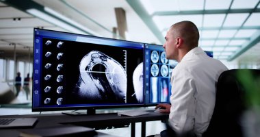 Bilgisayarda Doktor Tarama Omurga X-Ray