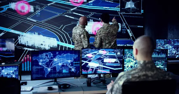 Ordu Teknoloji Merkezi 'nde çalışan adam..