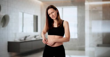 Liposuction ile mide şekillendirme, kilo kaybı için diyet danışmanlık.