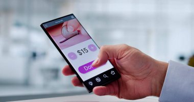 Çevrimiçi Finansal Bağış İçin Akıllı Telefon Uygulaması: Genç Latin Bağış Toplama