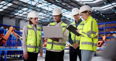 Depo Otomotiv ve OSHA Denetim Ekibi Toplantısı Lojistik Merkezi 'nde