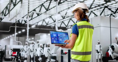 Yenilikçi Kadın Öncüleri Yarı iletken Üretim Sanayii Simülasyonunda Geleceğin Teknolojisi.