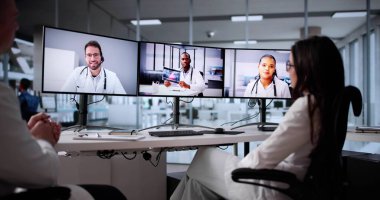 Sanal Sağlık Ekibi Toplantısı: TeleHealth Kullanan Doktorlar ve Hemşireler