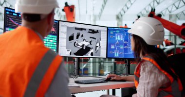 Fabrikada 3D CAD yazılımıyla son teknoloji otomotiv teknolojisi geliştiriliyor..