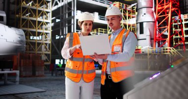 OSHA Müfettişleri Sanayi Merkezinde Roket İnşaatını Değerlendirdi.