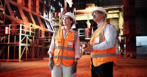 Çelik Değirmeni Üretim Fabrikası İşçileri Kalite Kontrolünü Sağlama Aldı.