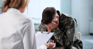 Asker, PTSD Terapisi 'ni Ruh Sağlığı Uzmanlığından Aldı.