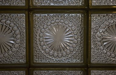 Bir cam duvarın ayrıntıları. Odaklı çerçeve ve dekor, soyut bileşim.