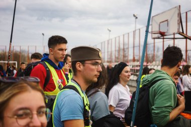 Ljig, Sırbistan - 12 Mart 2025: Cacak 'tan Belgrad' a öğrenci yürüyüşü. Ljig 'den Lazarevac' a üçüncü aşama..